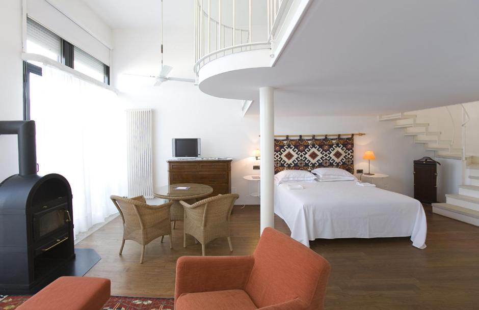 Hotel Emilia Ancona Luaran gambar