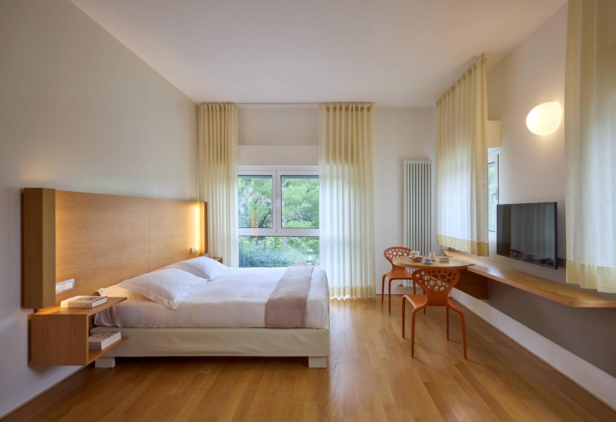 Hotel Emilia Ancona Luaran gambar